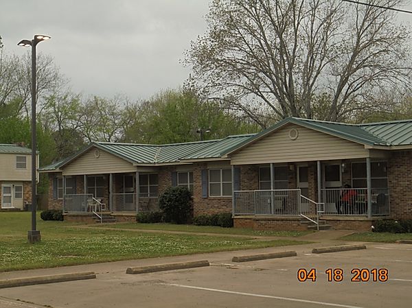 Photo of Willow Terrace Apartments